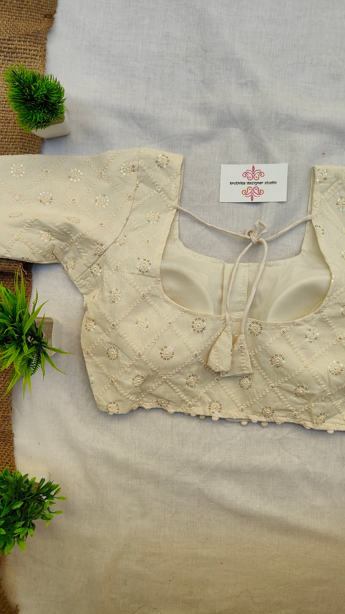 Vintage Bloom Drape