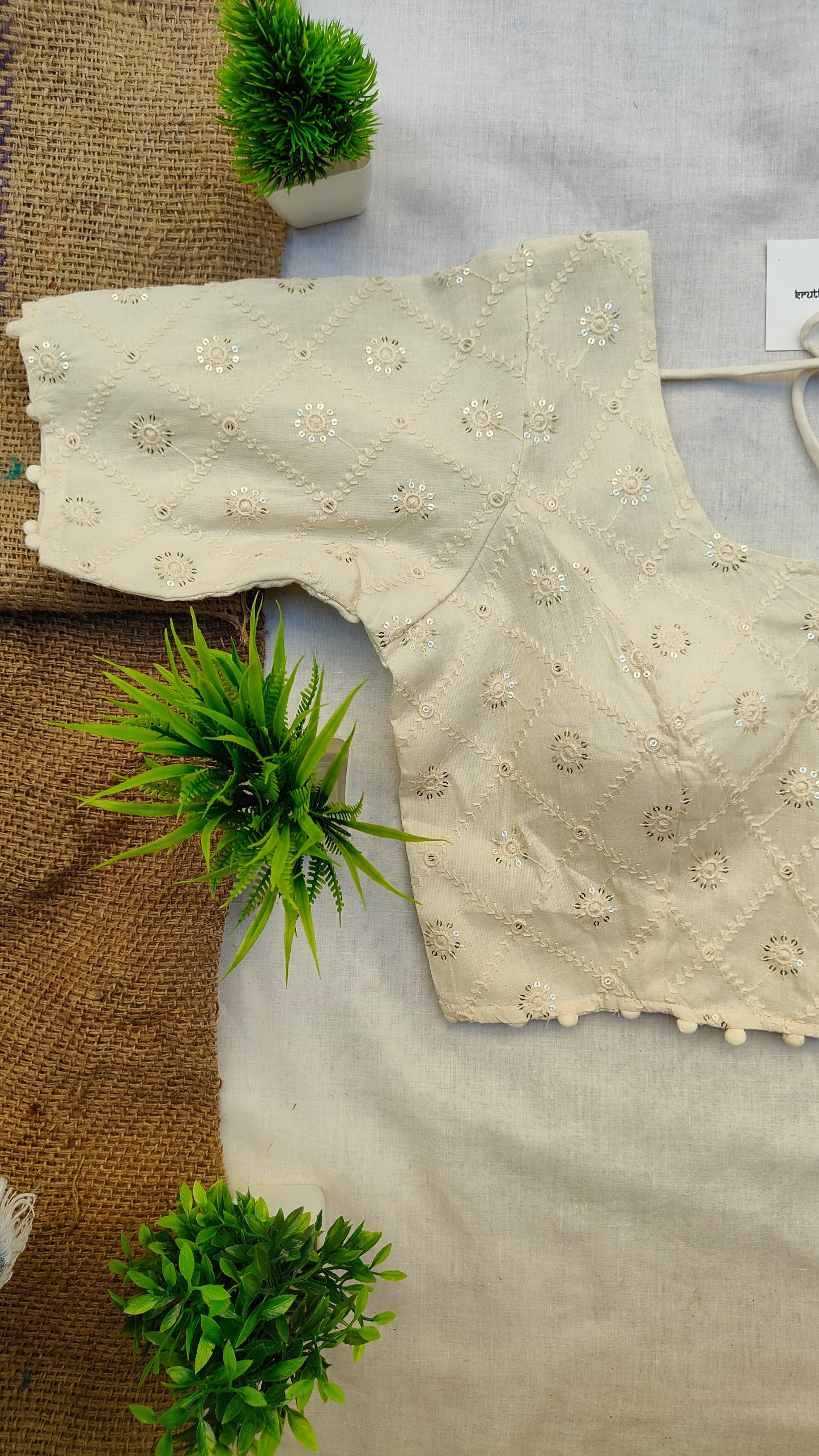 Vintage Bloom Drape