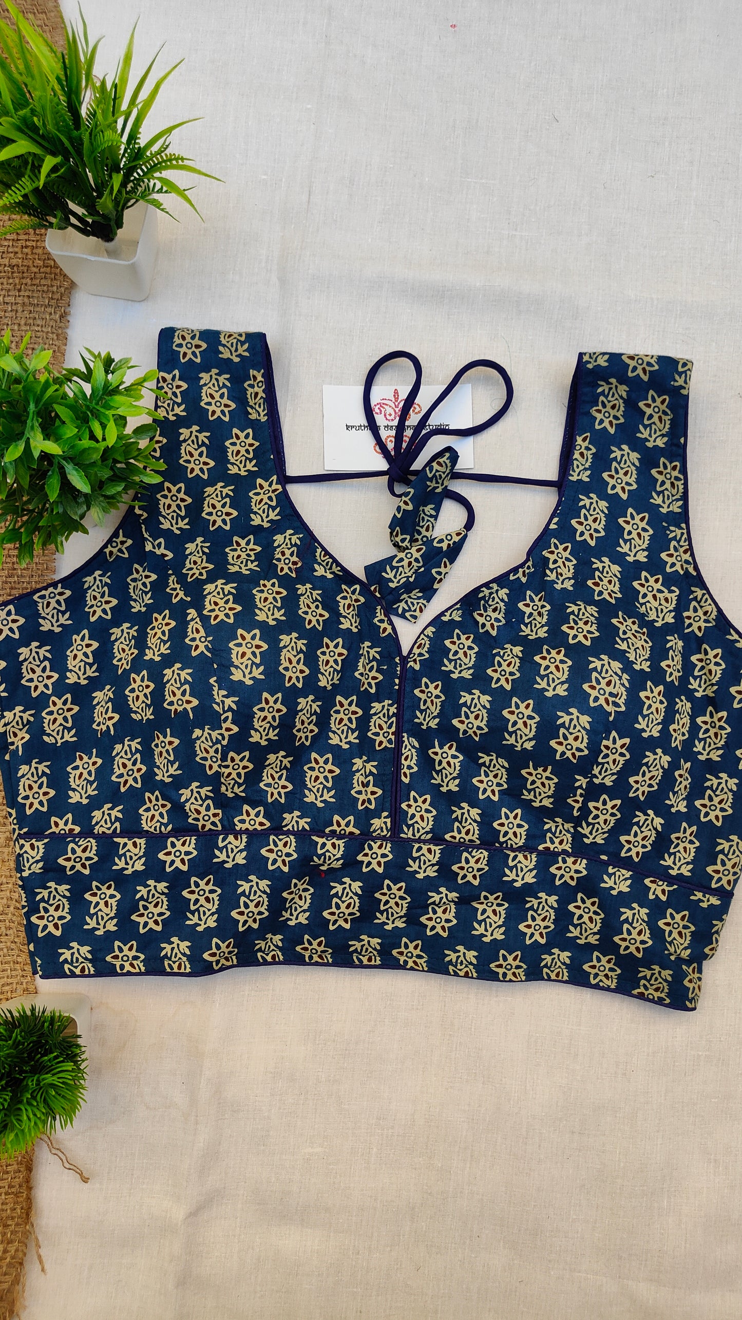 Jasmine Breeze Crop