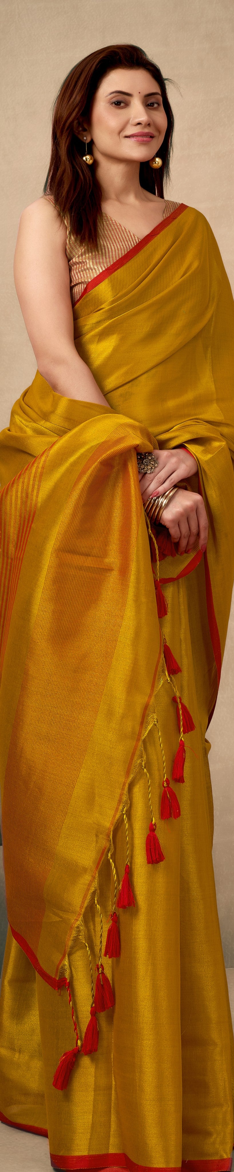 Golden vastra Tissue saree