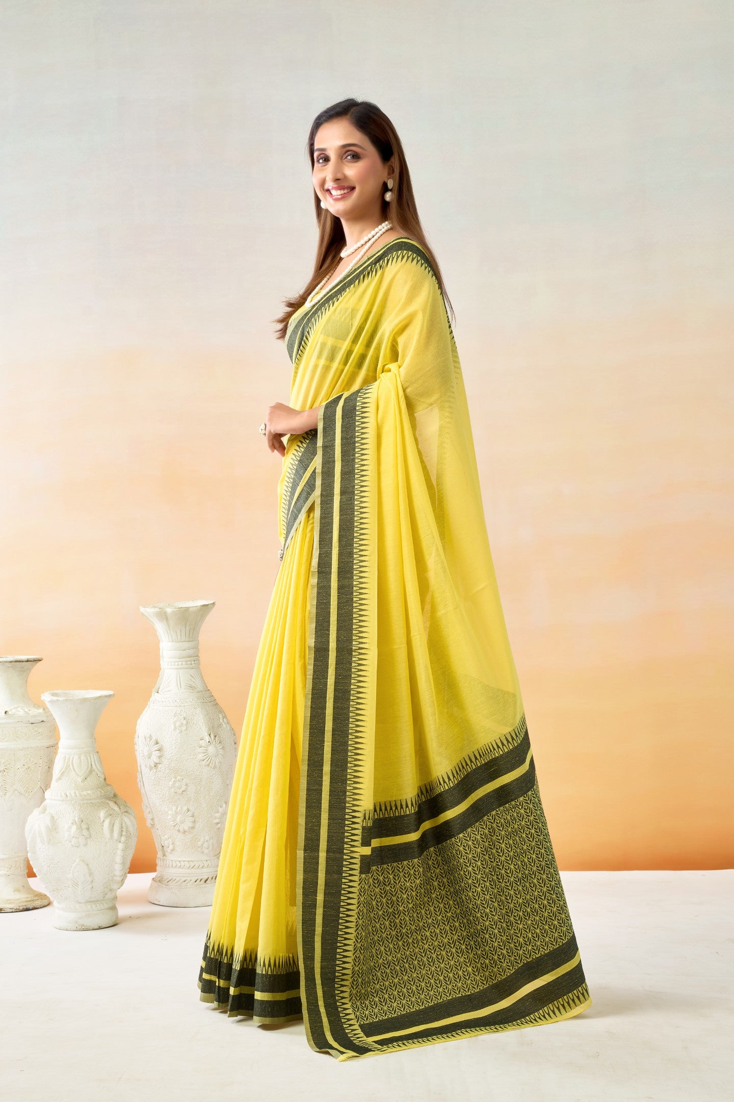 SAMIKA LINEN COTTON SAREE