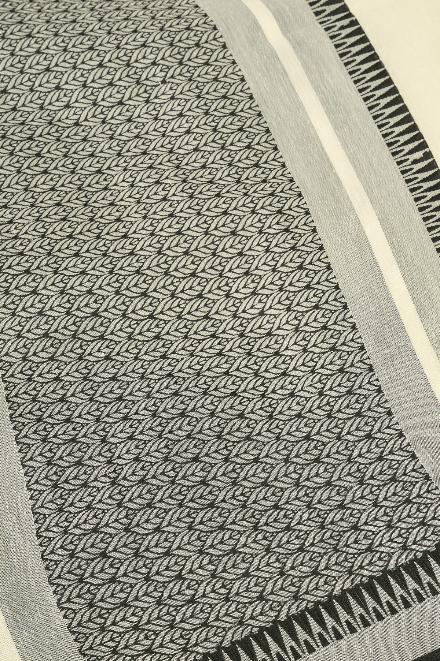 TAVISHA GOLD LINEN COTTON SAREE