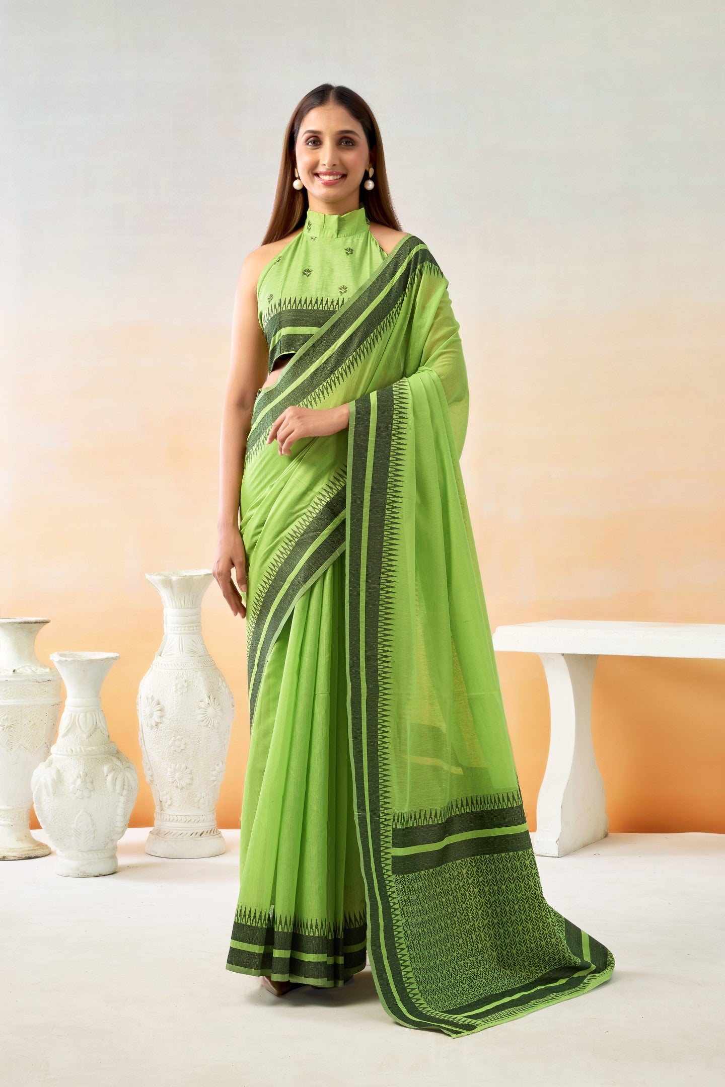 VARNIKA VOGUECOT LINEN COTTON SAREE