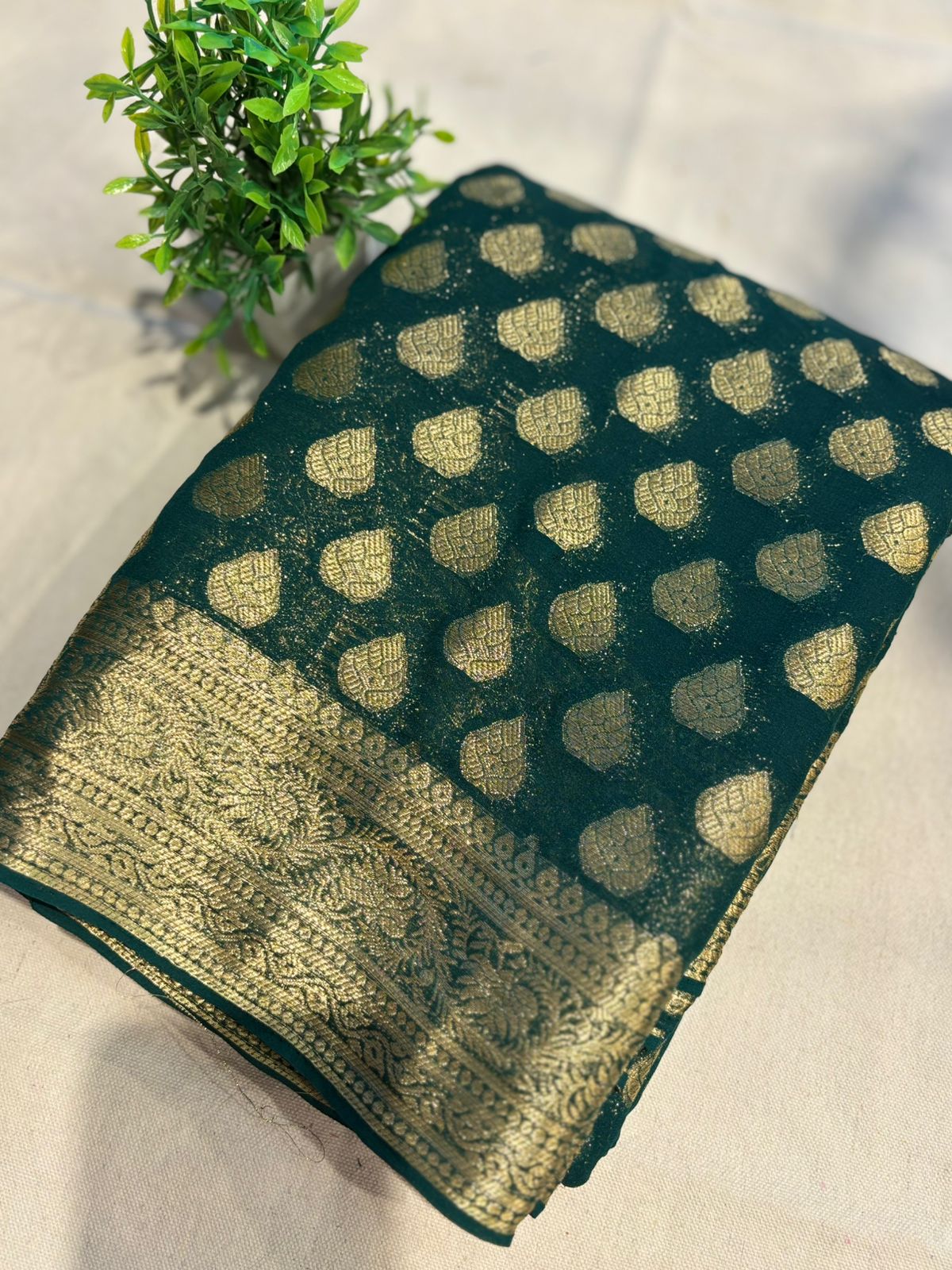 Zip & Go Chiffon Saree