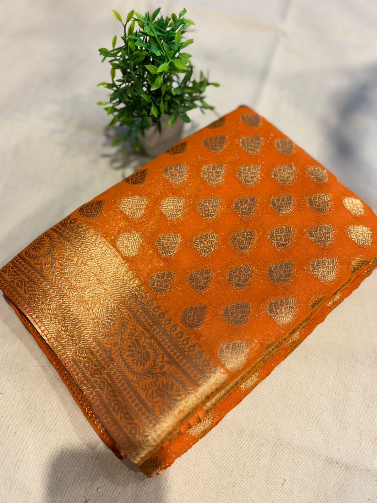 Zip & Go Chiffon Saree