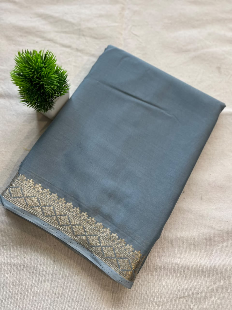 Semi mysore crepe silk Zip & Go Saree
