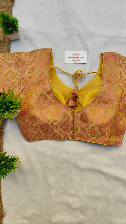 The Urban Saree Companion