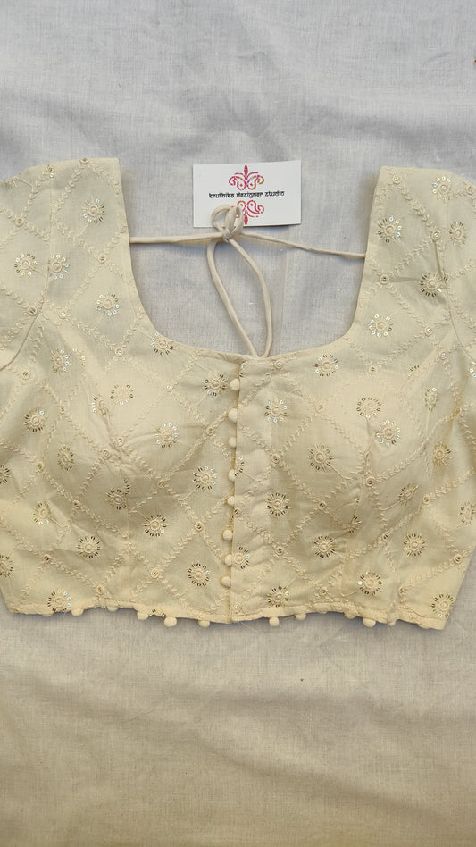 Vintage Bloom Drape