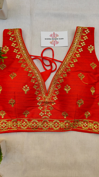 Glimmer Garden Top