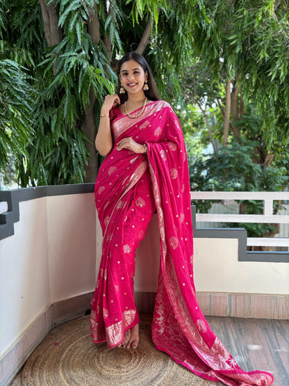 Banarasi weave saree