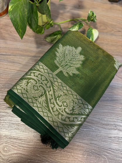 Traditional zip & go saree