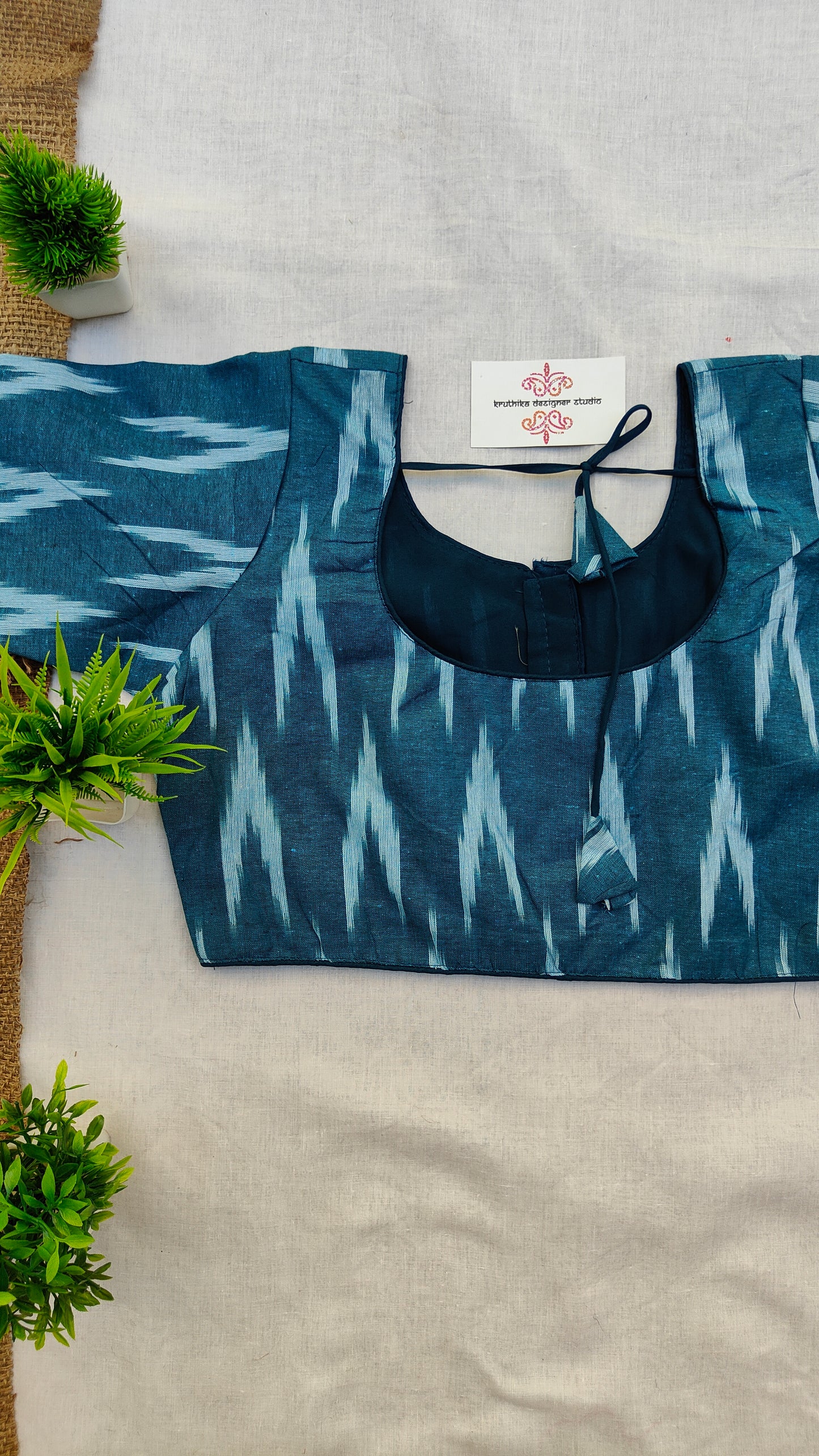 Pattu Shine Blouse