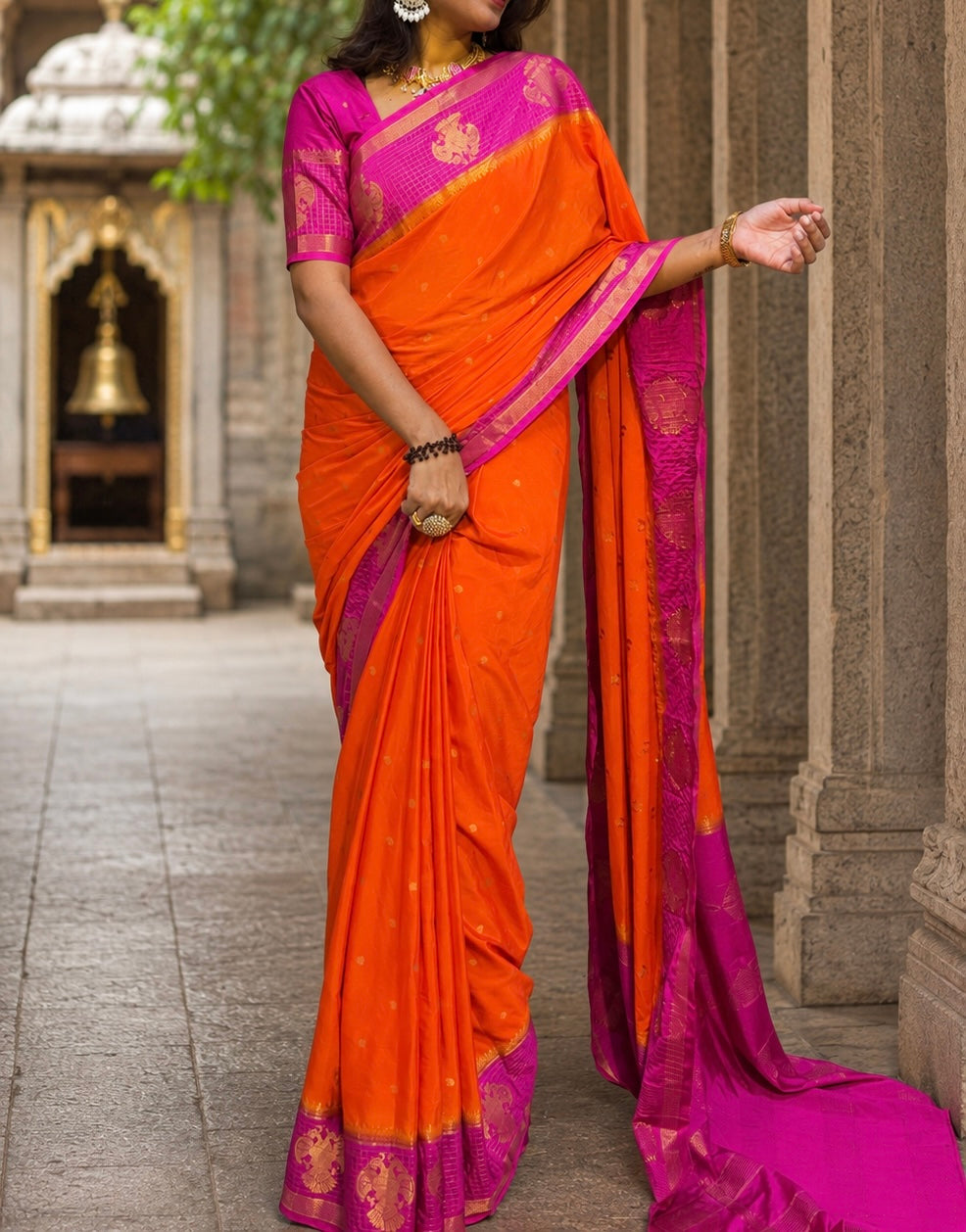 Mysore crepe silk gandaberunda border saree