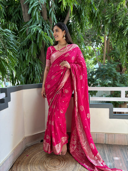 Banarasi weave saree