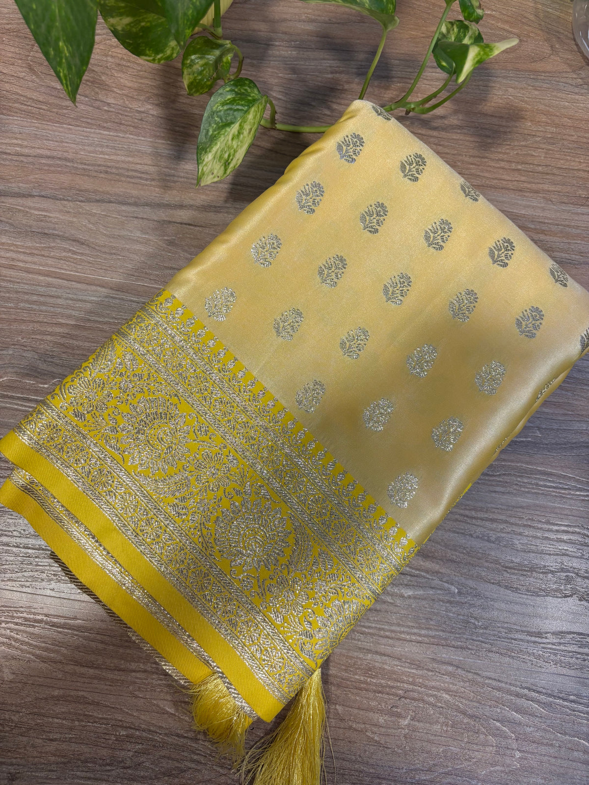 Satin Banarasi Zip & go saree