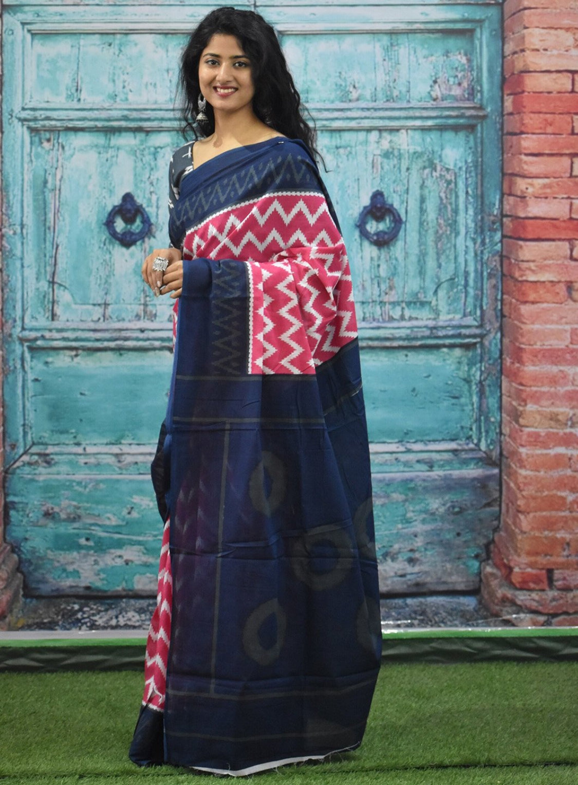 Linen Lavanya