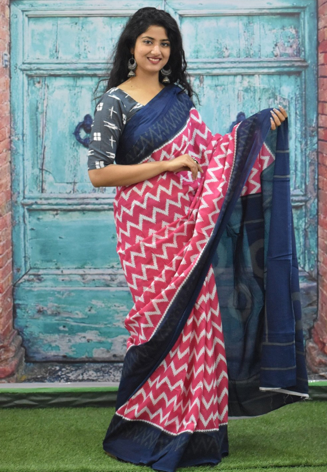 Linen Lavanya