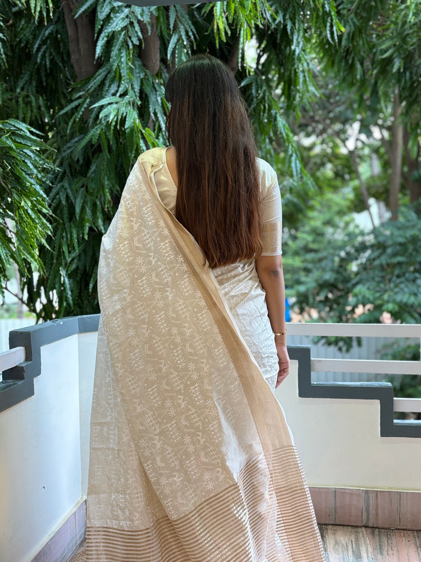 Off white warli printed saree