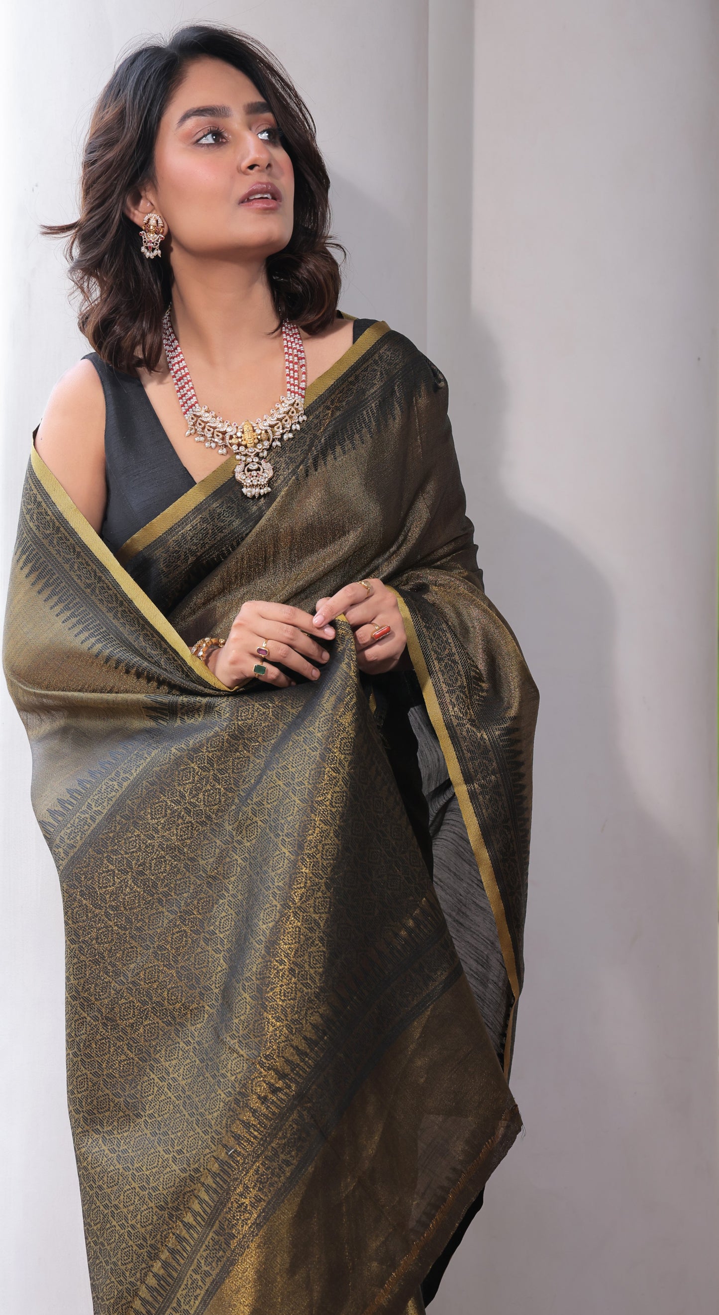 Fusion vibe Linen Saree