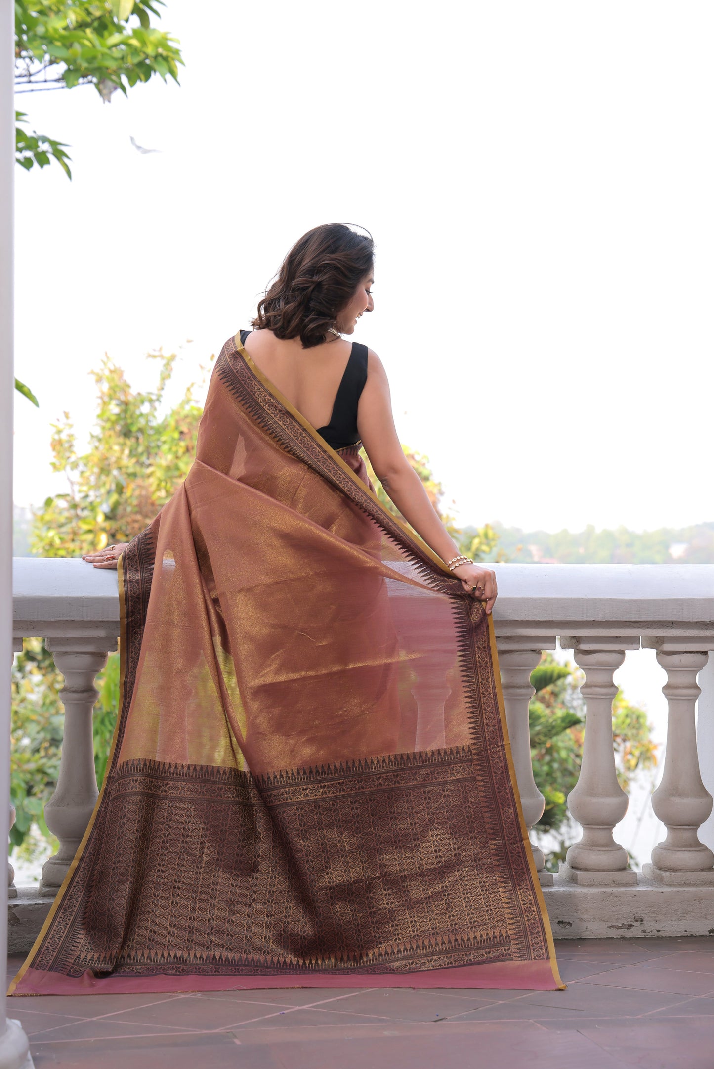 Soft rebel Tissue saree