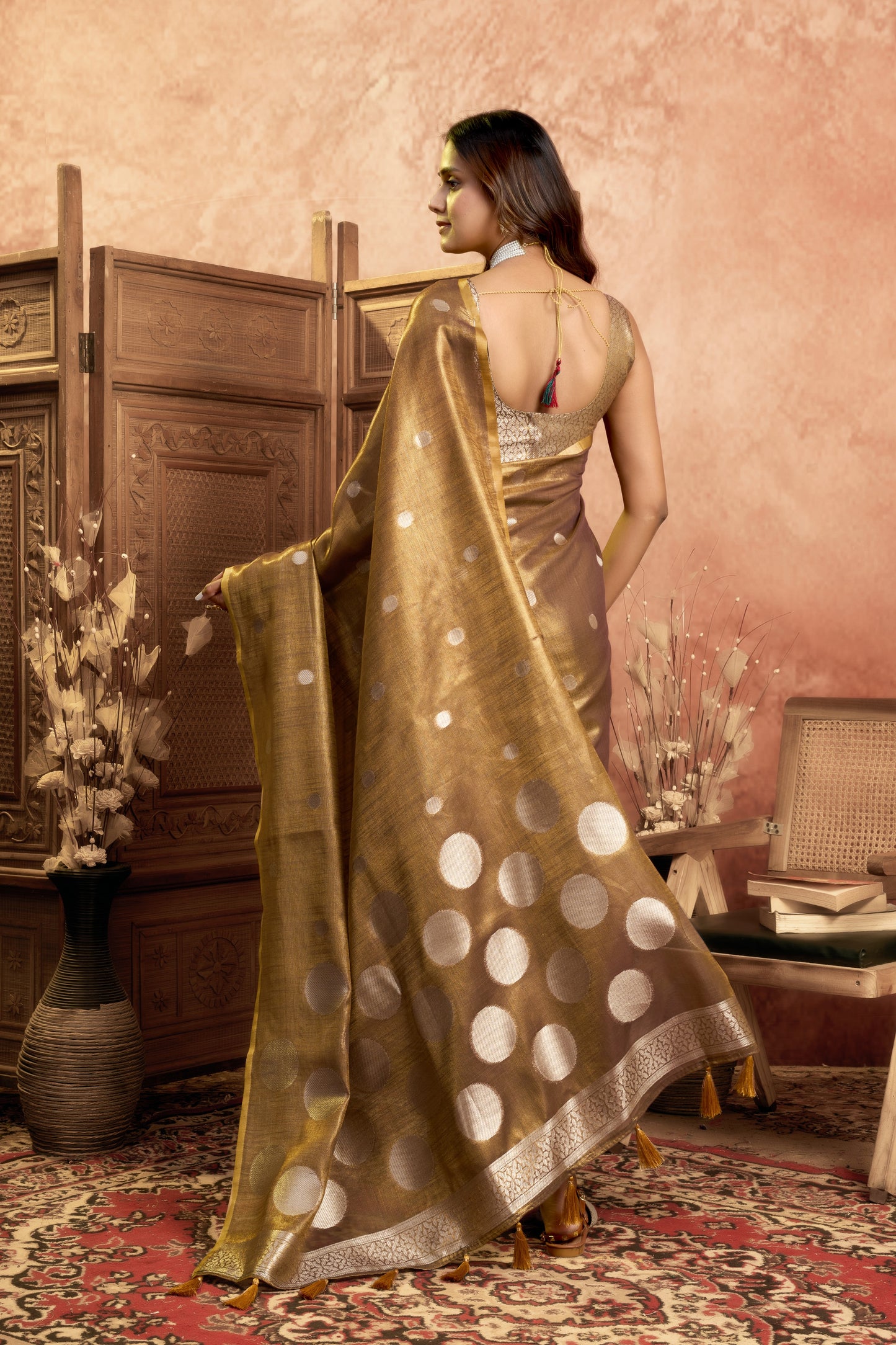 Pattu varnam Tissue Saree