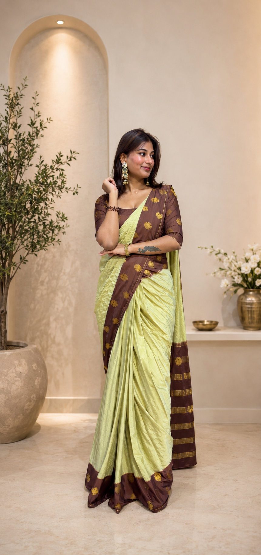 Mysore crepe silk gandaberunda border saree (Copy)