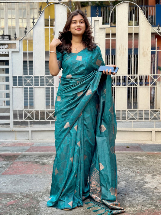 Green banarasi