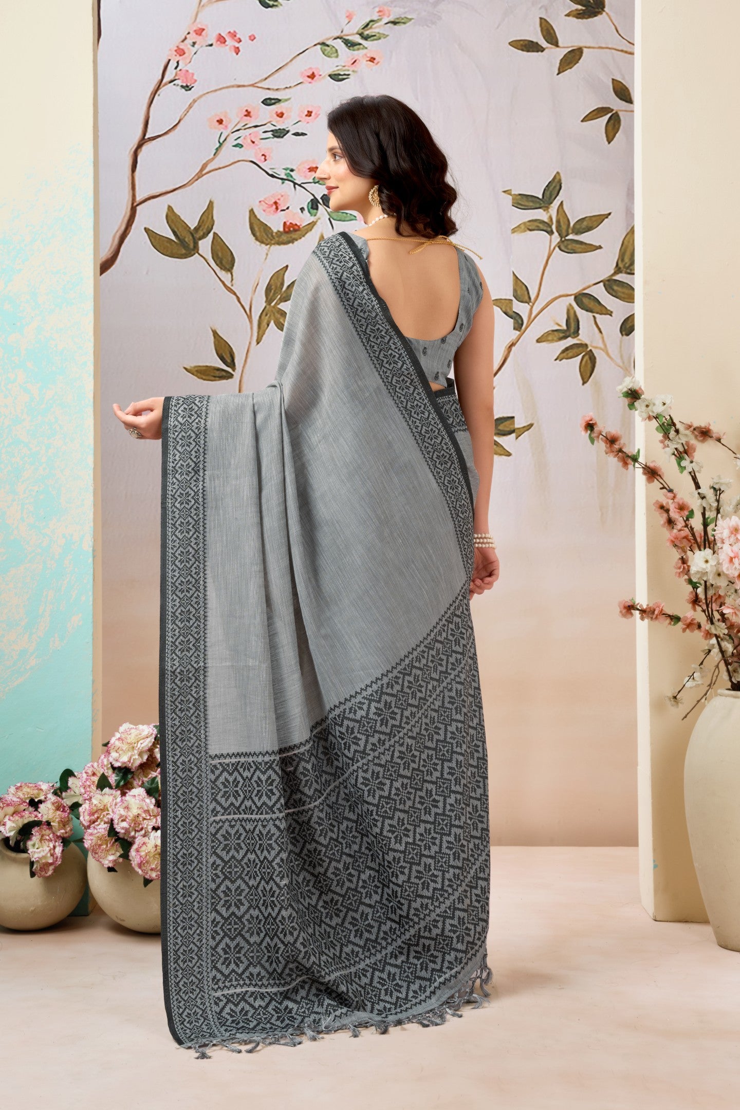 KOMOLINA LINEN SAREE