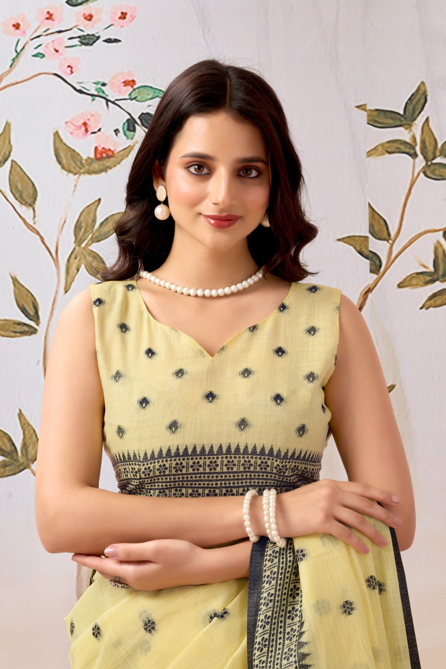 URMIPANCHUDI LINEN SAREE