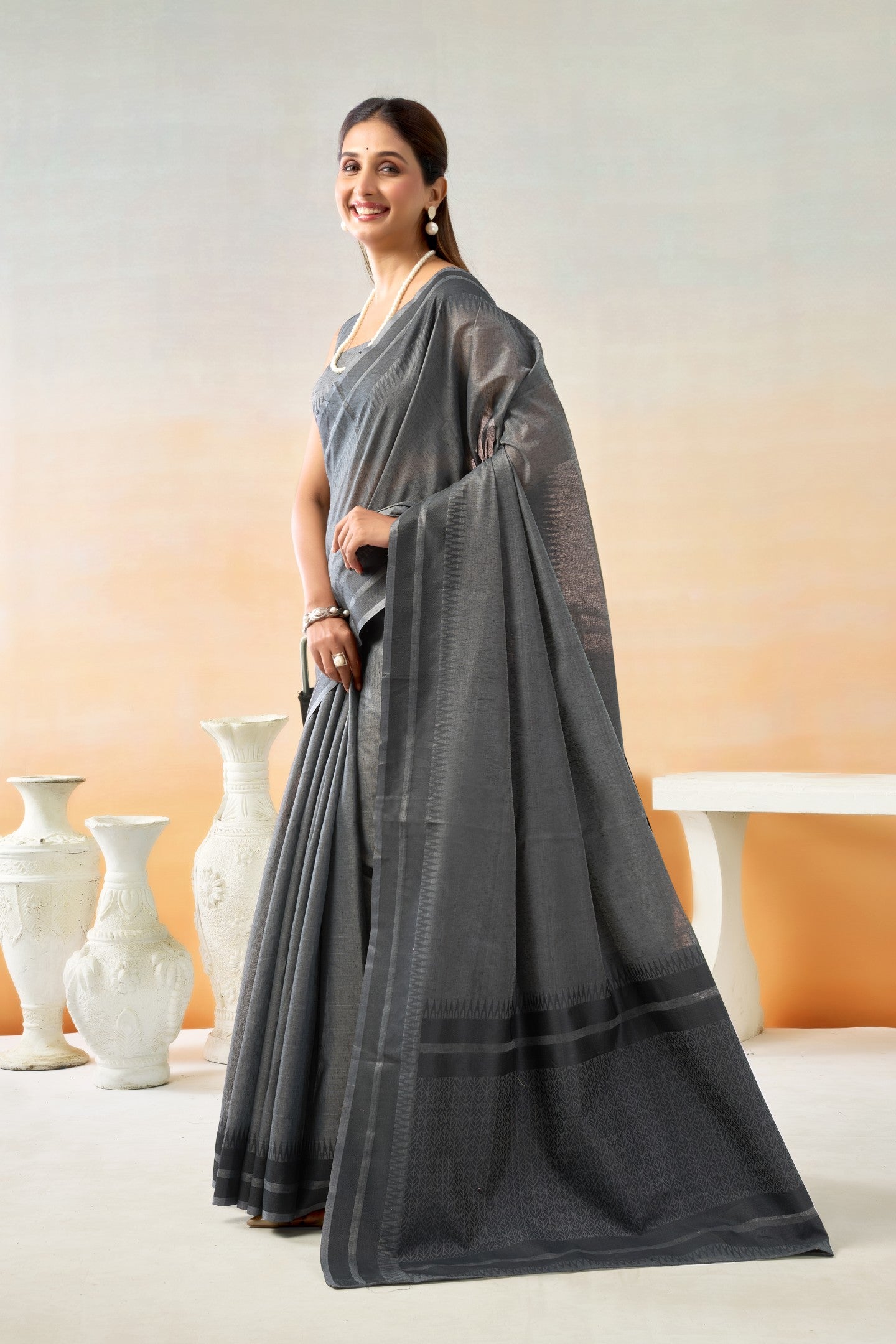 SAMIKA LINEN COTTON SAREE