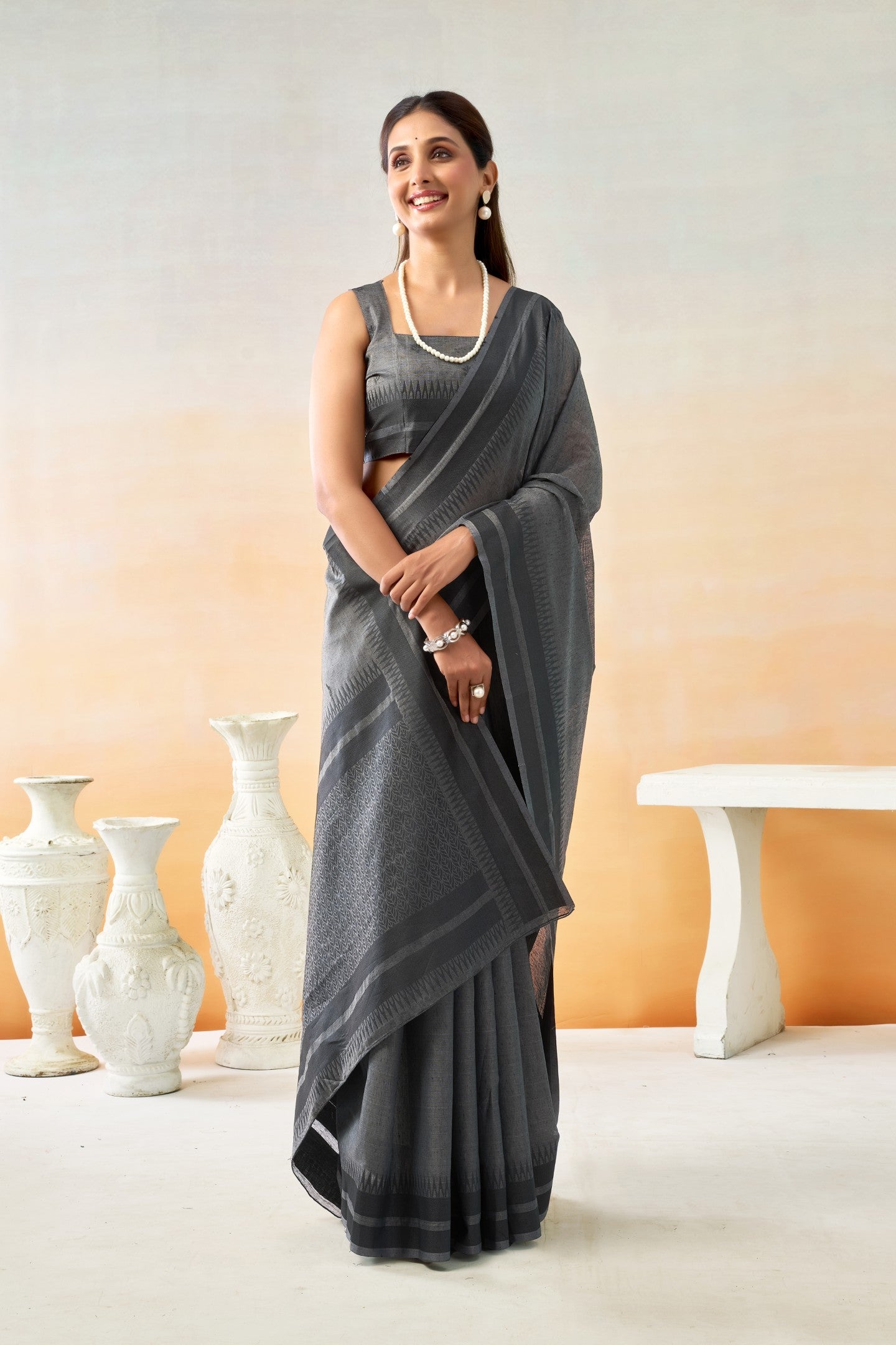 SAMIKA LINEN COTTON SAREE