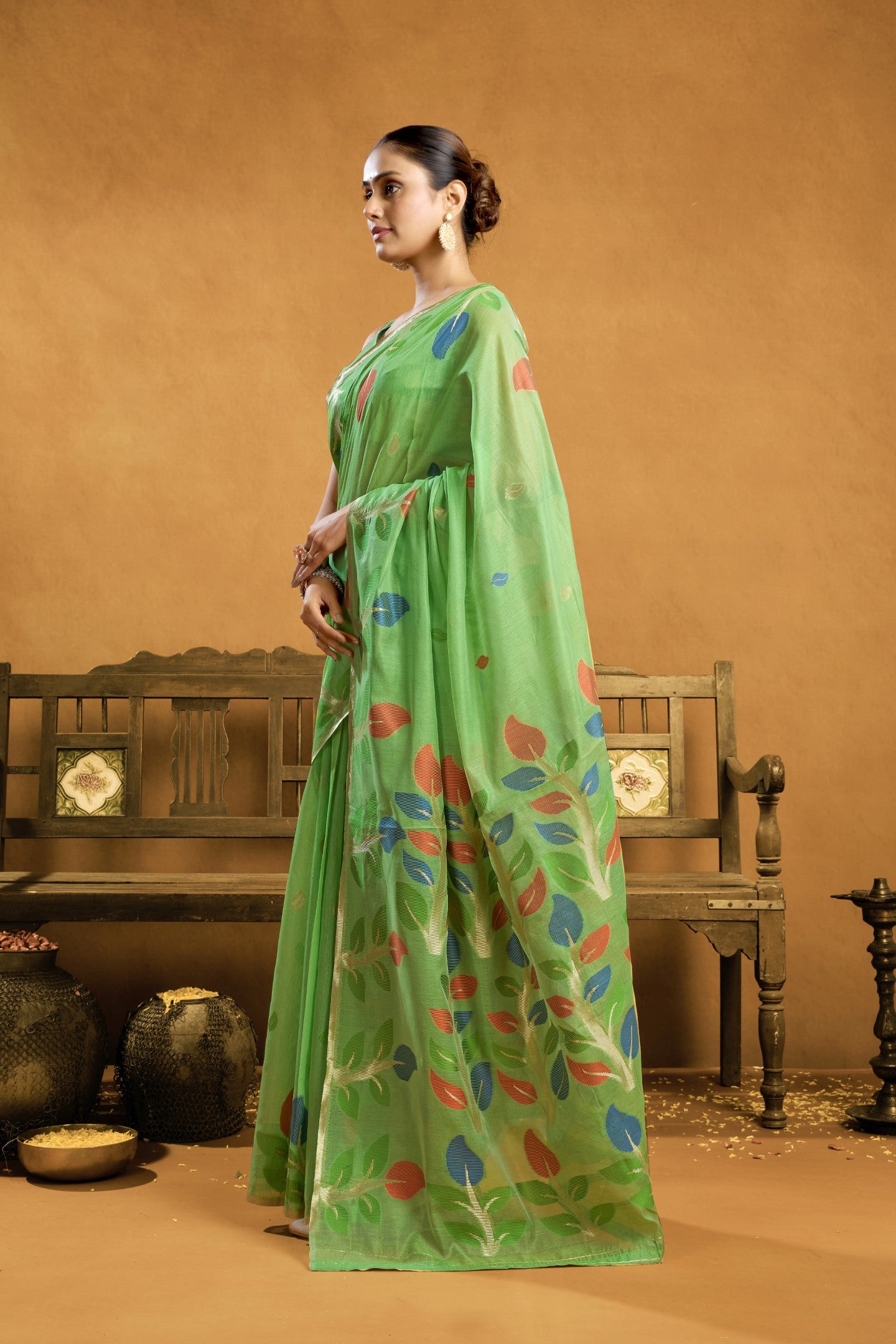 MANDIRAWEAVES LINEN COTTON SAREE
