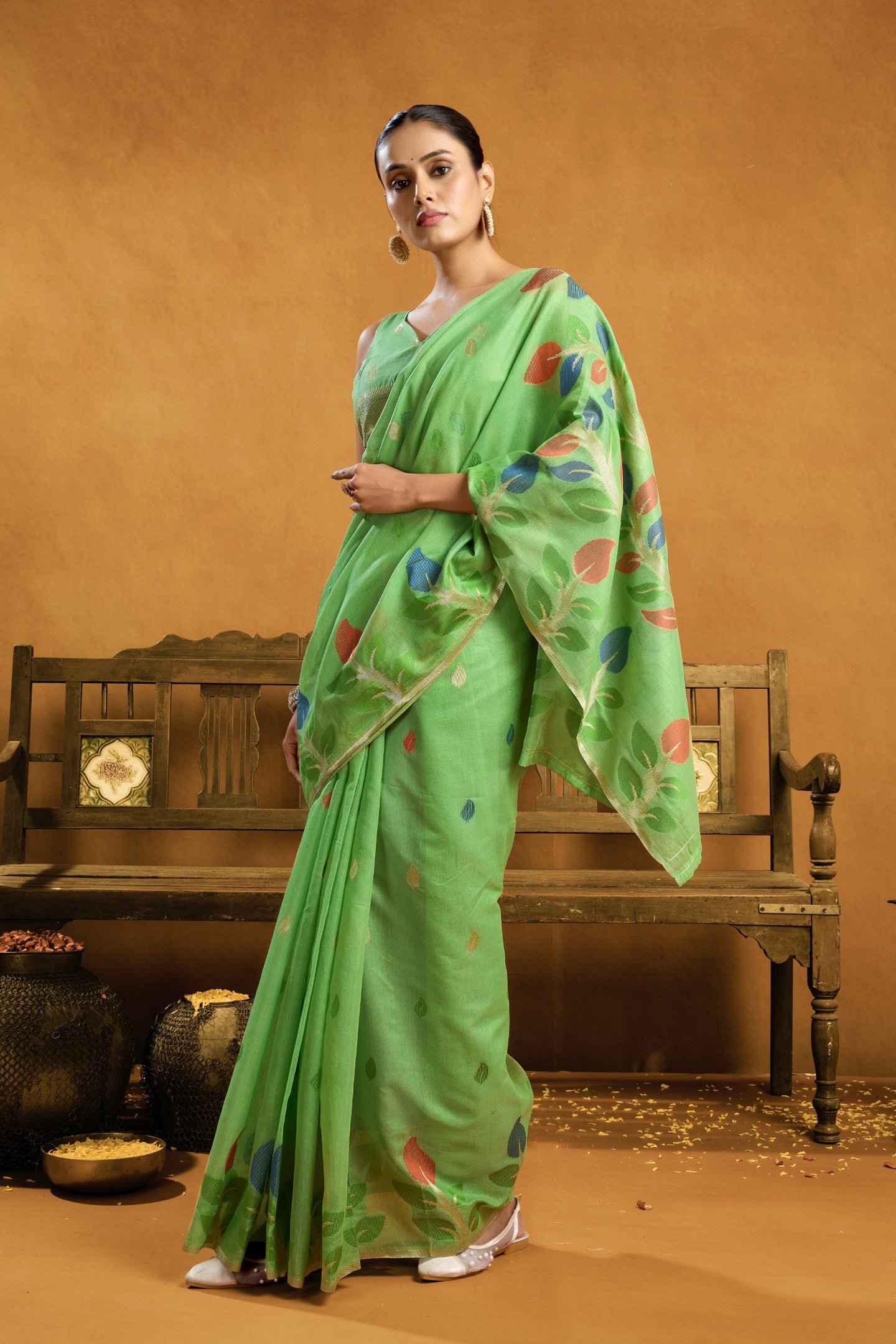 MANDIRAWEAVES LINEN COTTON SAREE