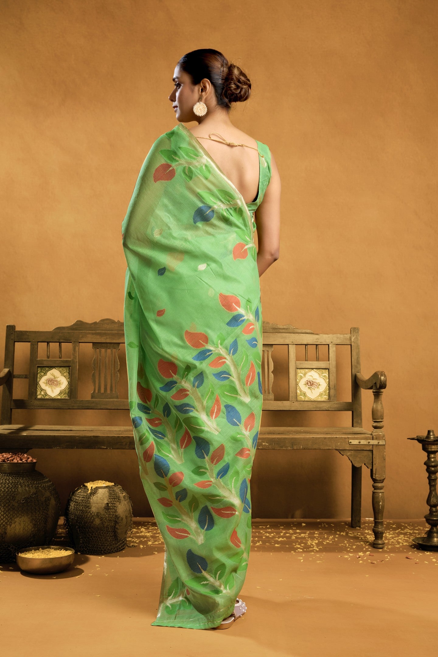 MANDIRAWEAVES LINEN COTTON SAREE