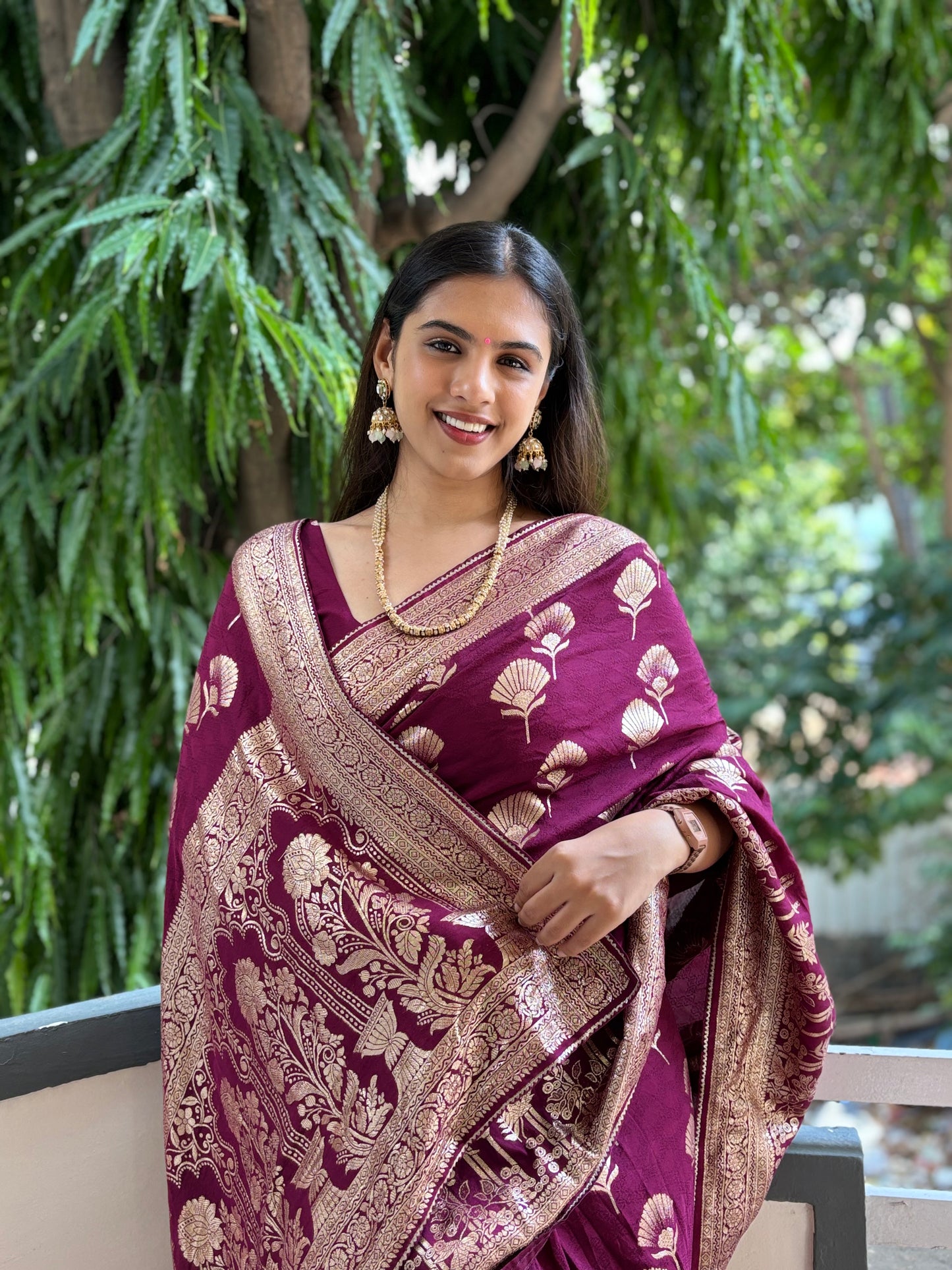 Banarasi weave saree