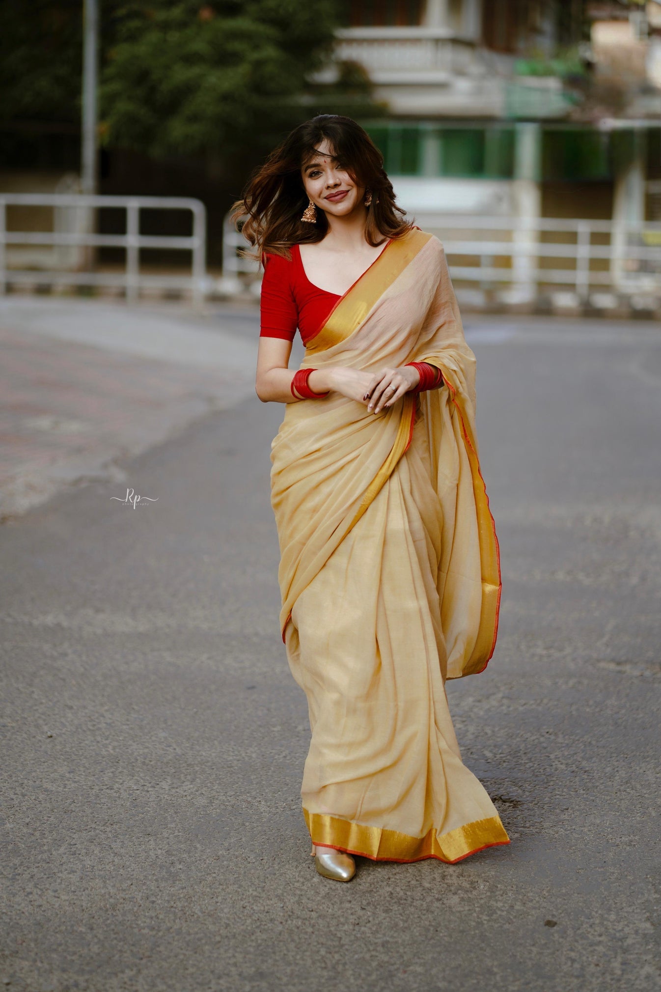 Zip and go sarees