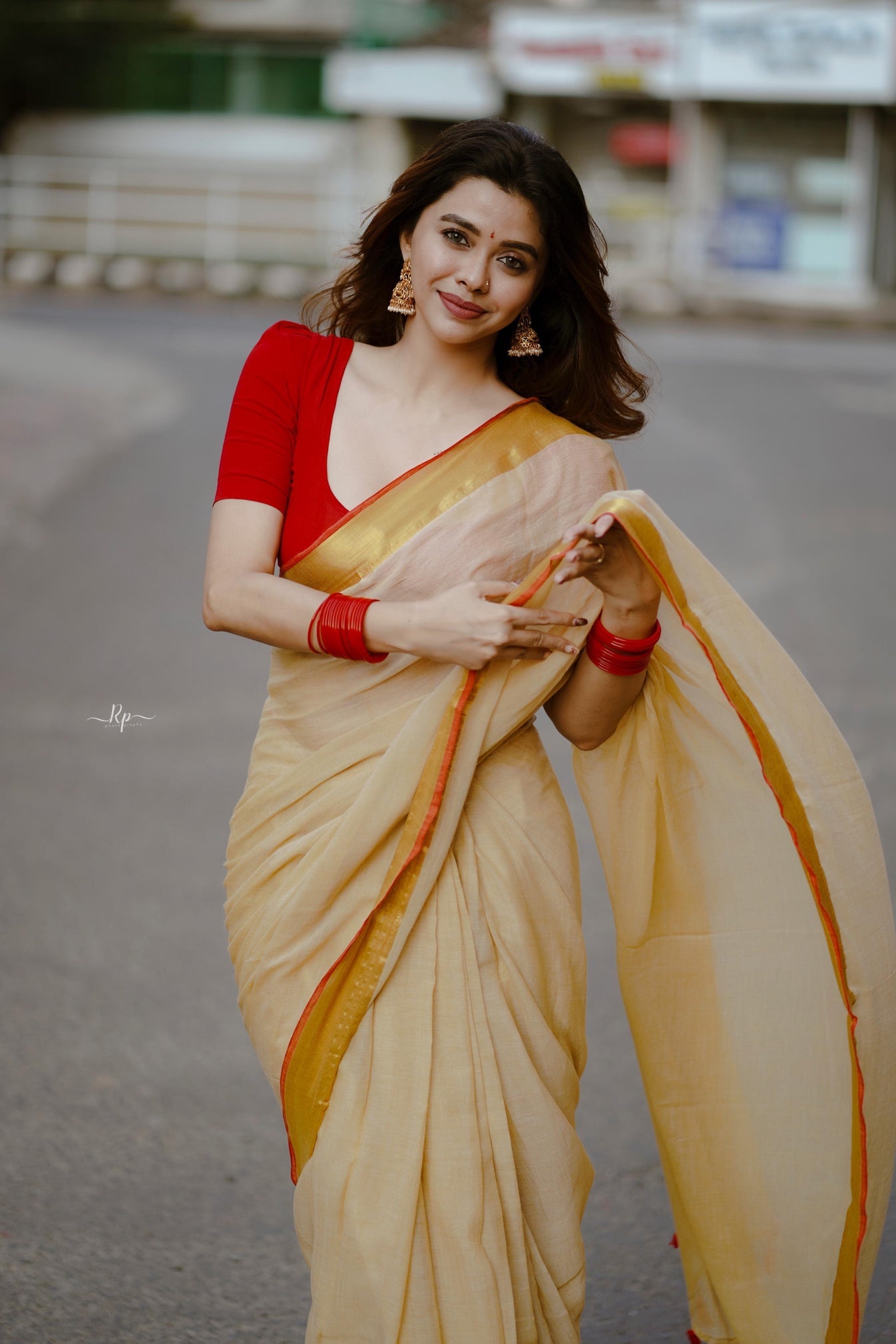 Zip and go sarees