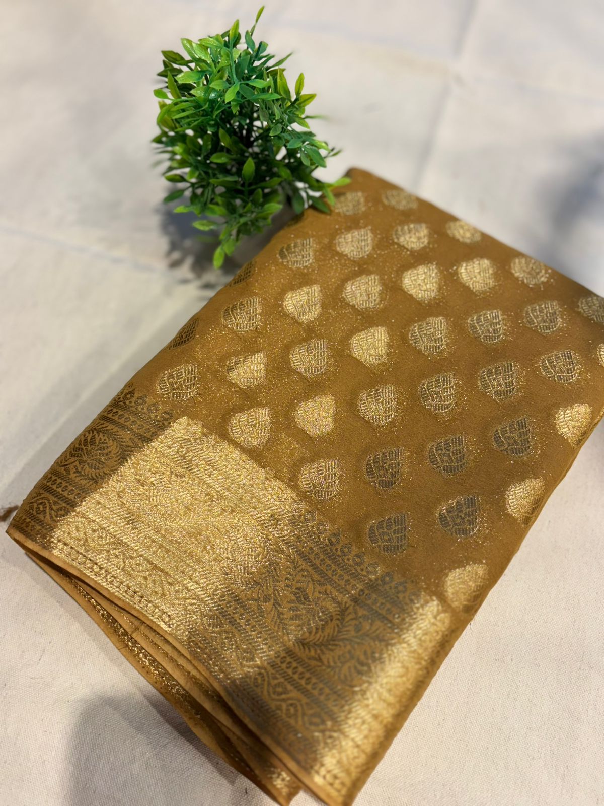Zip & Go Chiffon Saree