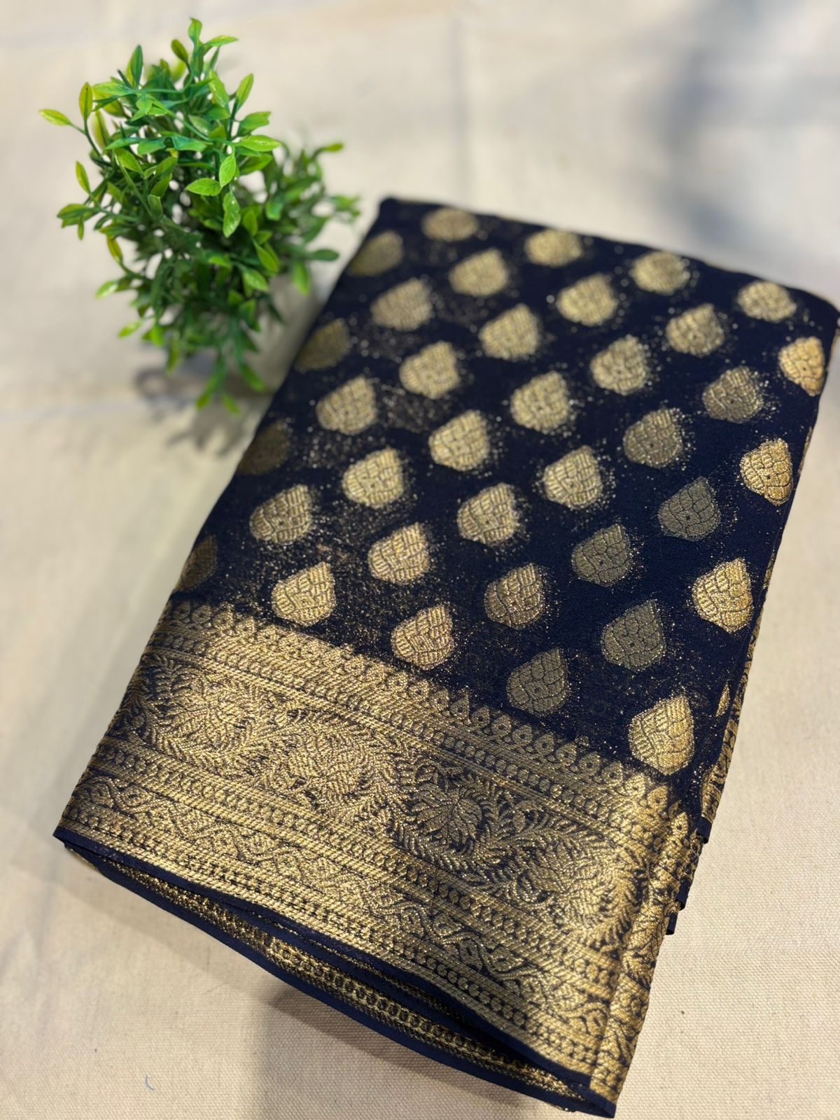 Zip & Go Chiffon Saree