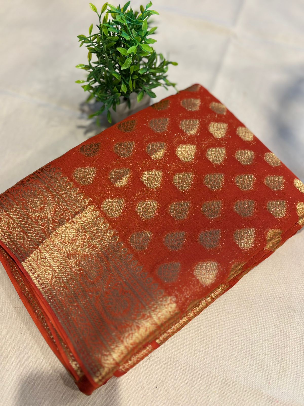Zip & Go Chiffon Saree