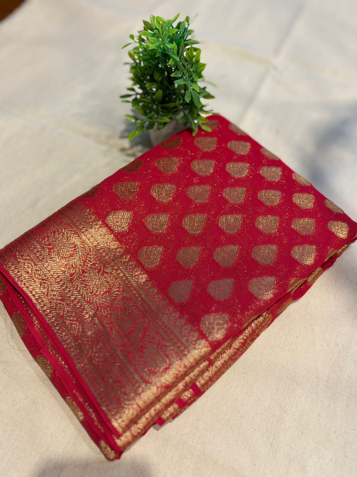Zip & Go Chiffon Saree