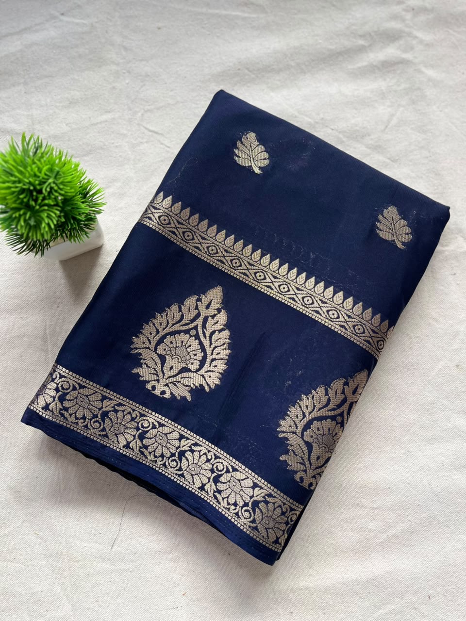 Semi mysore crepe silk  Zip & Go Saree