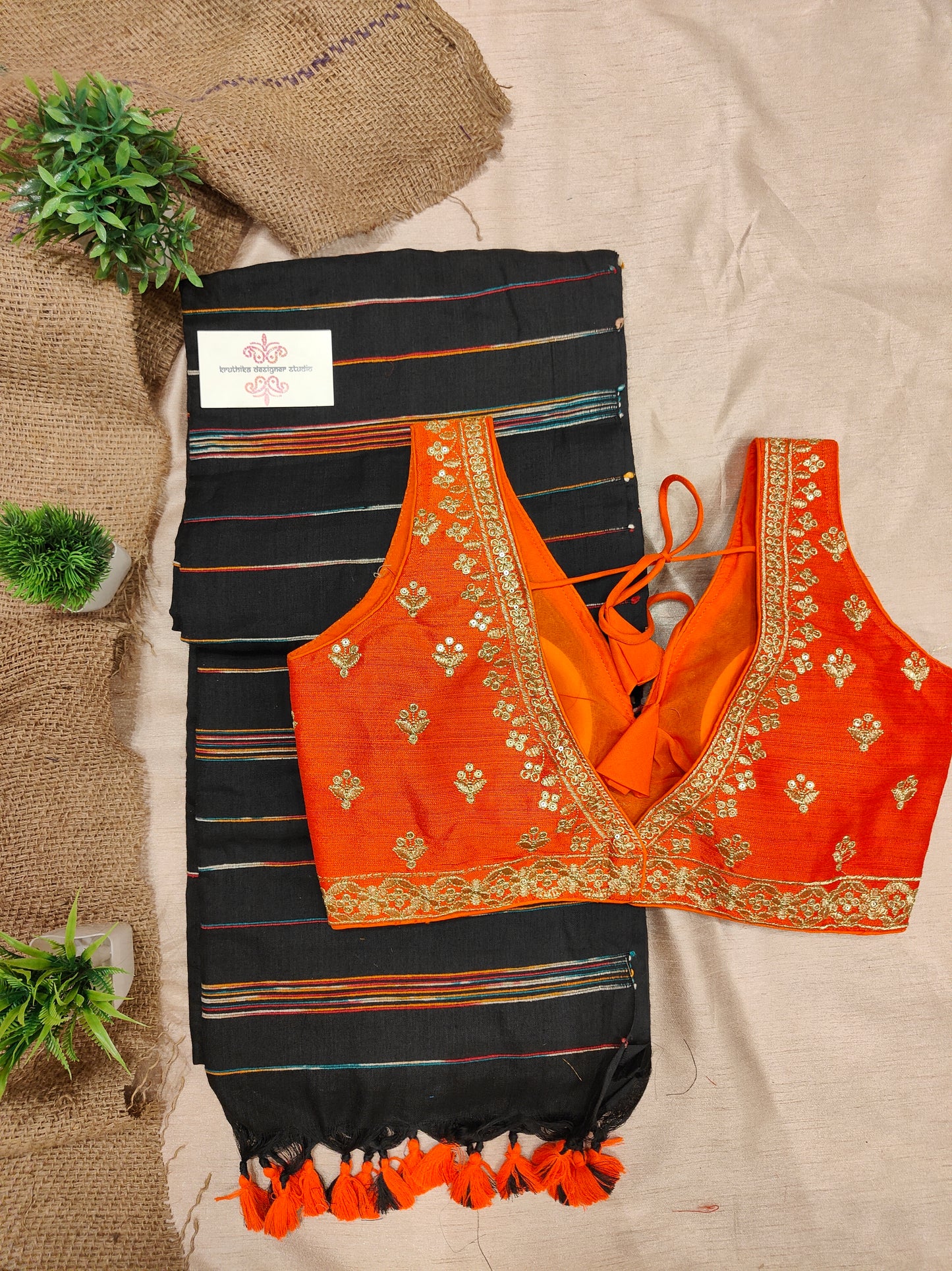 TrendTale Saree Set